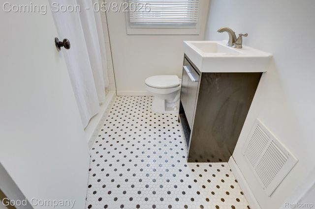 1936 Farrow Street, Ferndale, MI 48220