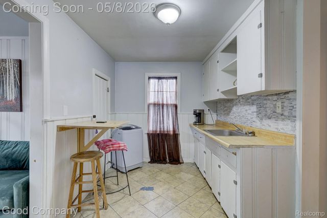 1936 Farrow Street, Ferndale, MI 48220