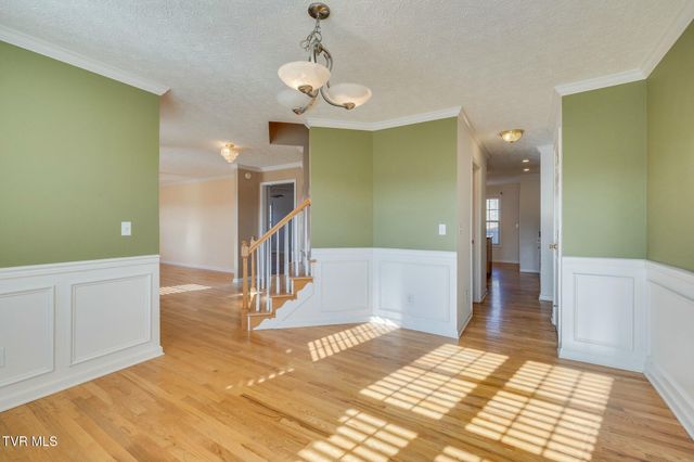 137 Austin Ridge Court, Gray, TN 37615