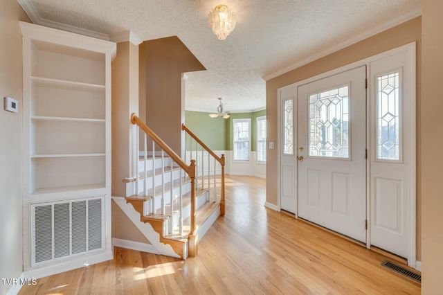 137 Austin Ridge Court, Gray, TN 37615