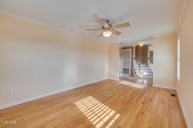 137 Austin Ridge Court, Gray, TN 37615