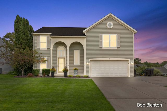 599 Oldfield Drive Se, Gaines Twp, MI 49315