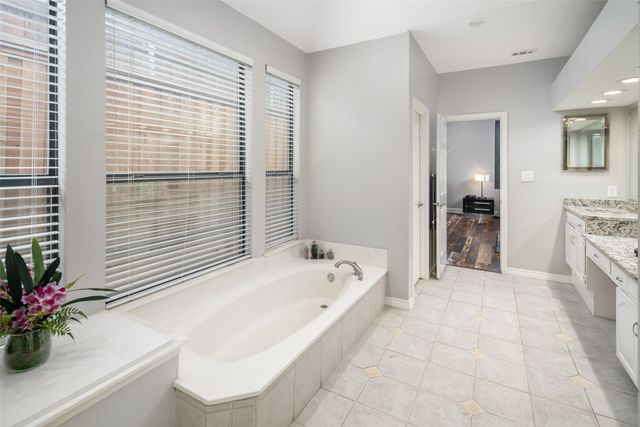 4315 Creekmeadow Drive, Dallas, TX 75287
