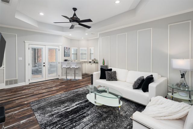 4315 Creekmeadow Drive, Dallas, TX 75287