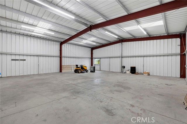 6271 Smoke Tree, Phelan, CA 92371