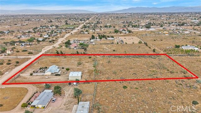 6271 Smoke Tree, Phelan, CA 92371