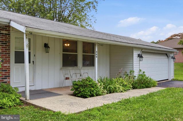 360 OAK DR, Harleysville, PA 19438