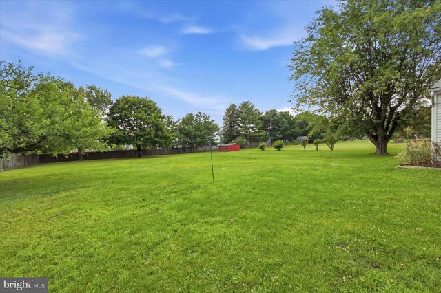 360 OAK DR, Harleysville, PA 19438