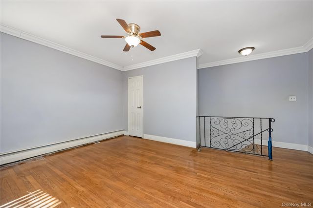 13 Farber Drive 13, West Babylon, NY 11704