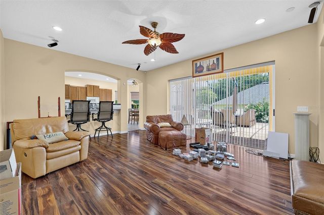 316 HARTS OAK PLACE, Seffner, FL 33584