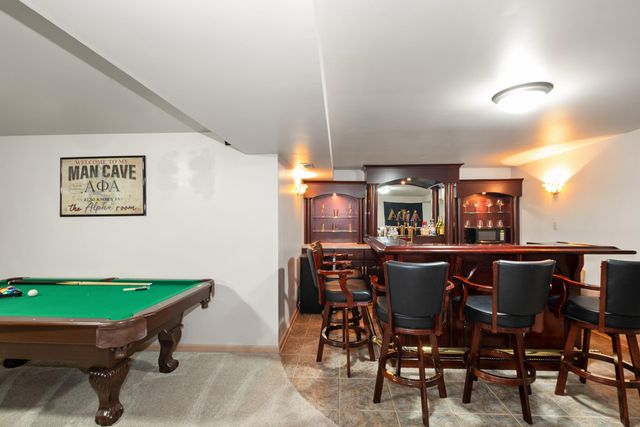 148 Chateau Drive, Dyer, IN 46311