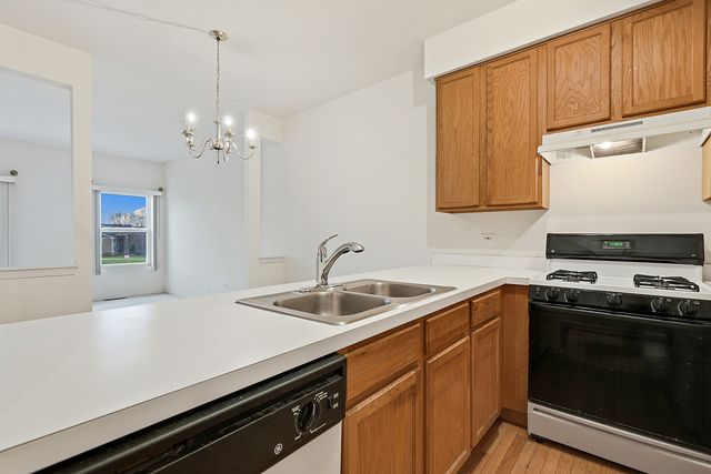 14915 W Victoria Crossing, Lockport, IL 60441