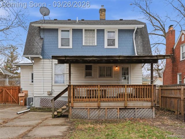 320 W Hazelhurst Street, Ferndale, MI 48220