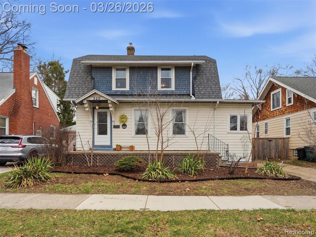 320 W Hazelhurst Street, Ferndale, MI 48220