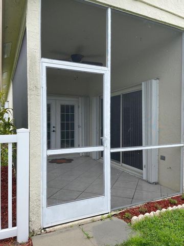 6264 Lansdowne Circle, Boynton Beach, FL 33472