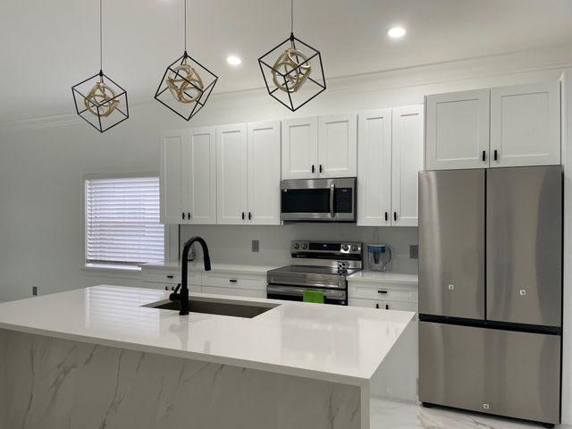 6264 Lansdowne Circle, Boynton Beach, FL 33472
