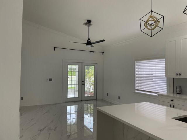 6264 Lansdowne Circle, Boynton Beach, FL 33472