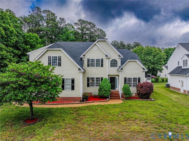5901 Barnwood Dr, Ampthill, VA 23234