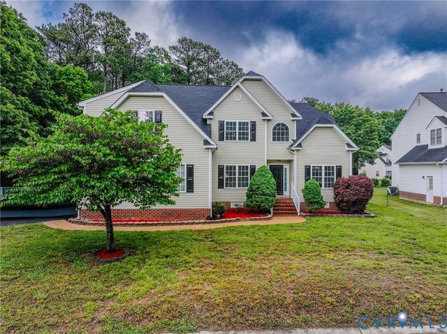 5901 Barnwood Dr, Ampthill, VA 23234