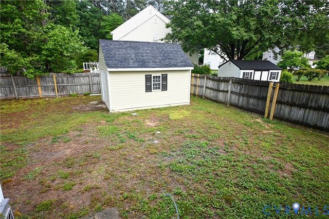 5901 Barnwood Dr, Ampthill, VA 23234