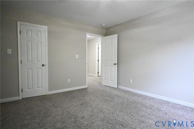 5901 Barnwood Dr, Ampthill, VA 23234