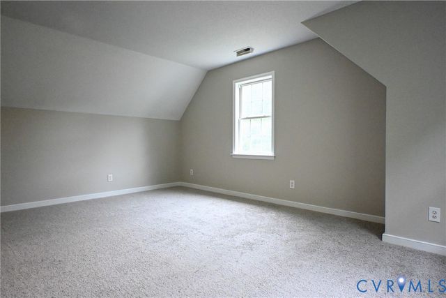 5901 Barnwood Dr, Ampthill, VA 23234
