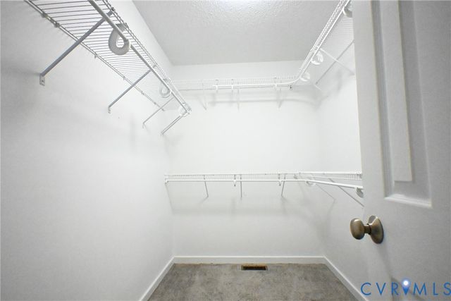5901 Barnwood Dr, Ampthill, VA 23234
