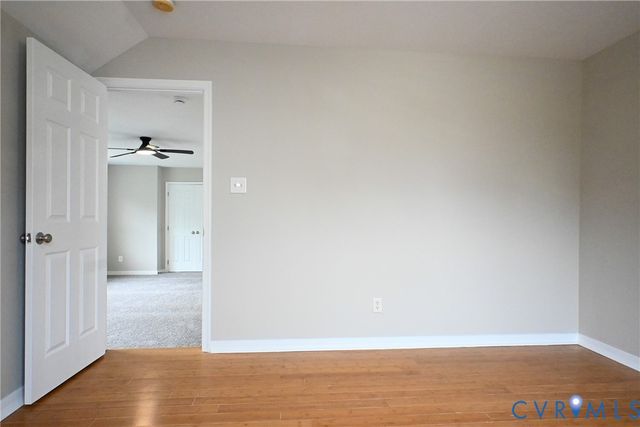 5901 Barnwood Dr, Ampthill, VA 23234
