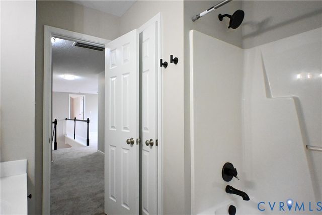 5901 Barnwood Dr, Ampthill, VA 23234