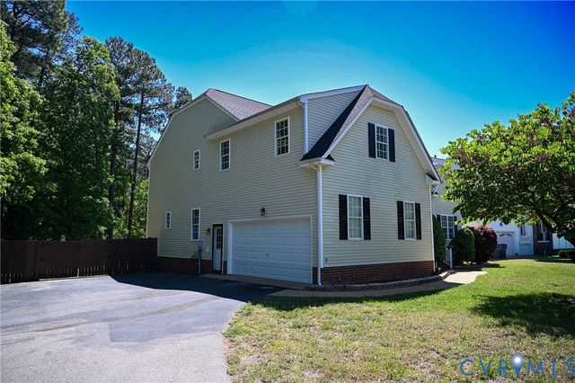 5901 Barnwood Dr, Ampthill, VA 23234