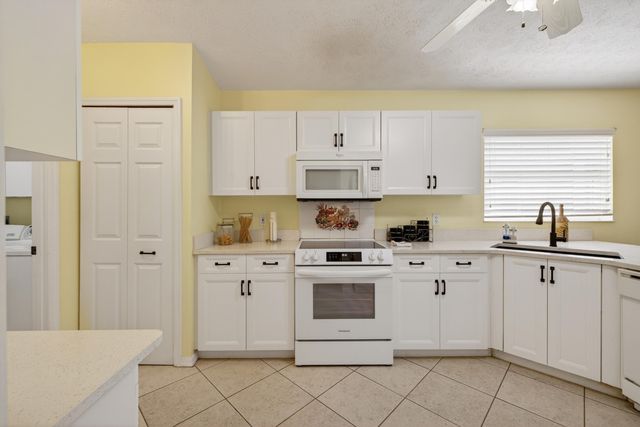 6737 Campanilla, Fort Pierce, FL 34951