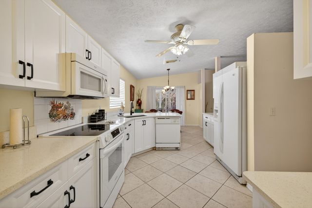 6737 Campanilla, Fort Pierce, FL 34951