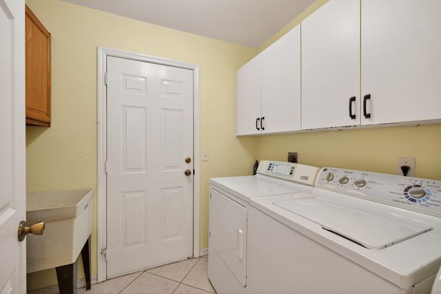 6737 Campanilla, Fort Pierce, FL 34951