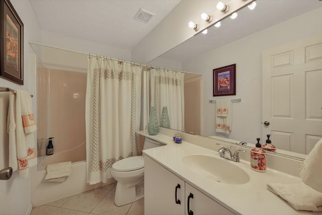 6737 Campanilla, Fort Pierce, FL 34951