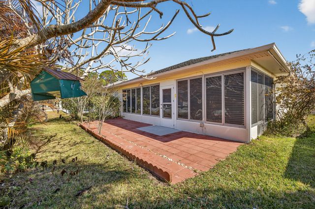 6737 Campanilla, Fort Pierce, FL 34951