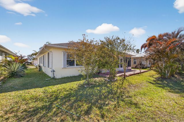 6737 Campanilla, Fort Pierce, FL 34951