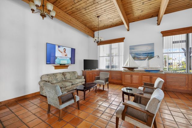 6737 Campanilla, Fort Pierce, FL 34951