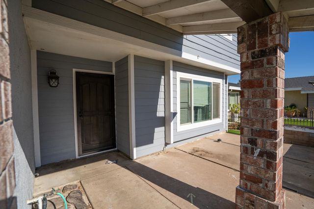 4221 Rosecrest Way, Sacramento, CA 95826