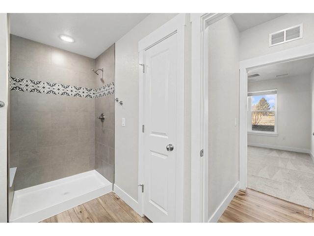 265 High Point Dr 102, Longmont, CO 80504