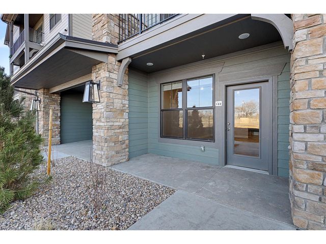 265 High Point Dr 102, Longmont, CO 80504
