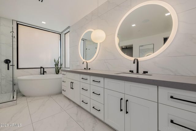 14296 E KALIL Drive, Scottsdale, AZ 85259