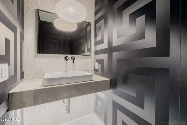 14296 E KALIL Drive, Scottsdale, AZ 85259