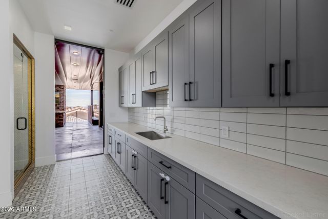 14296 E KALIL Drive, Scottsdale, AZ 85259