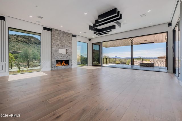 14296 E KALIL Drive, Scottsdale, AZ 85259