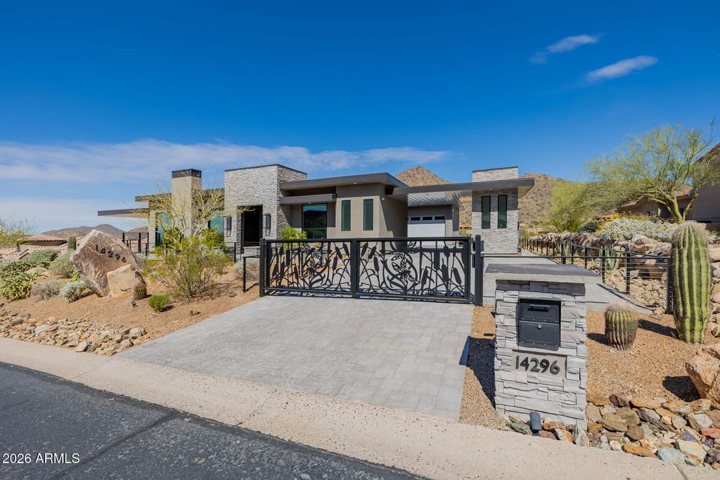 14296 E KALIL Drive, Scottsdale, AZ 85259 — photo 4