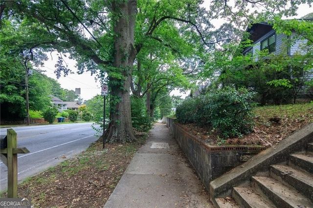 1656 Hosea L Williams Drive SE, Atlanta, GA 30317