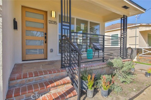 12035 Ramona, Hawthorne, CA 90250