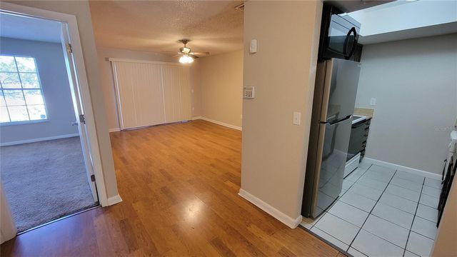 6004 VILLAGE CIRCLE 6004, Orlando, FL 32822