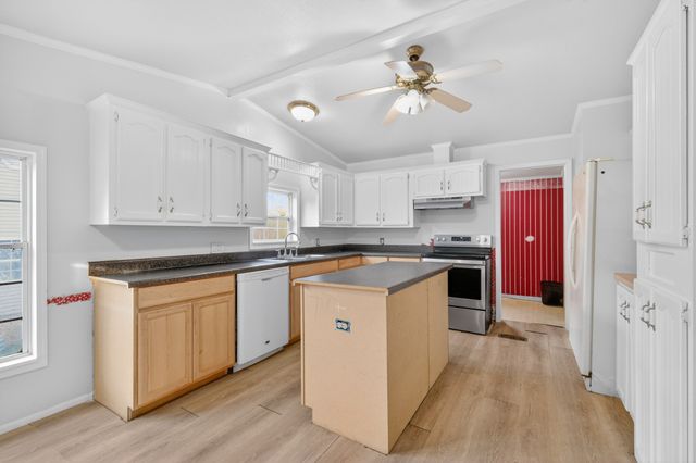 1510 Cheatham Dam Rd, Ashland City, TN 37015