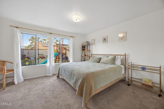 5681 Calle Sencillo, Camarillo, CA 93012